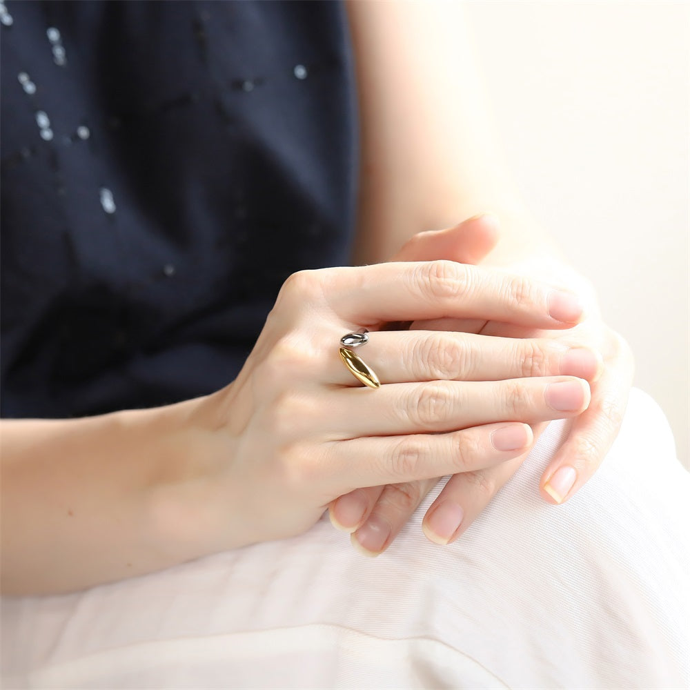 AAB two-tone stainless steel ring with silver and gold finish, minimalist unisex jewelry, OEM ODM custom manufacturer.