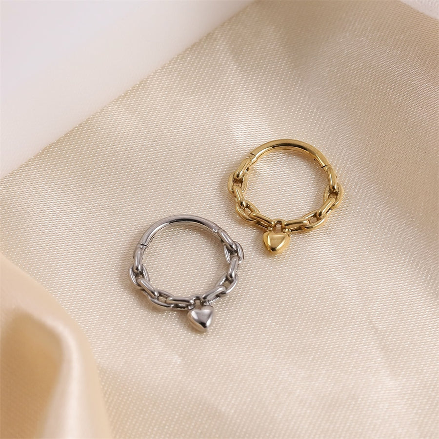 BCM74 STAINLESS STEEL HINGED BCR WITH HEART CHARM