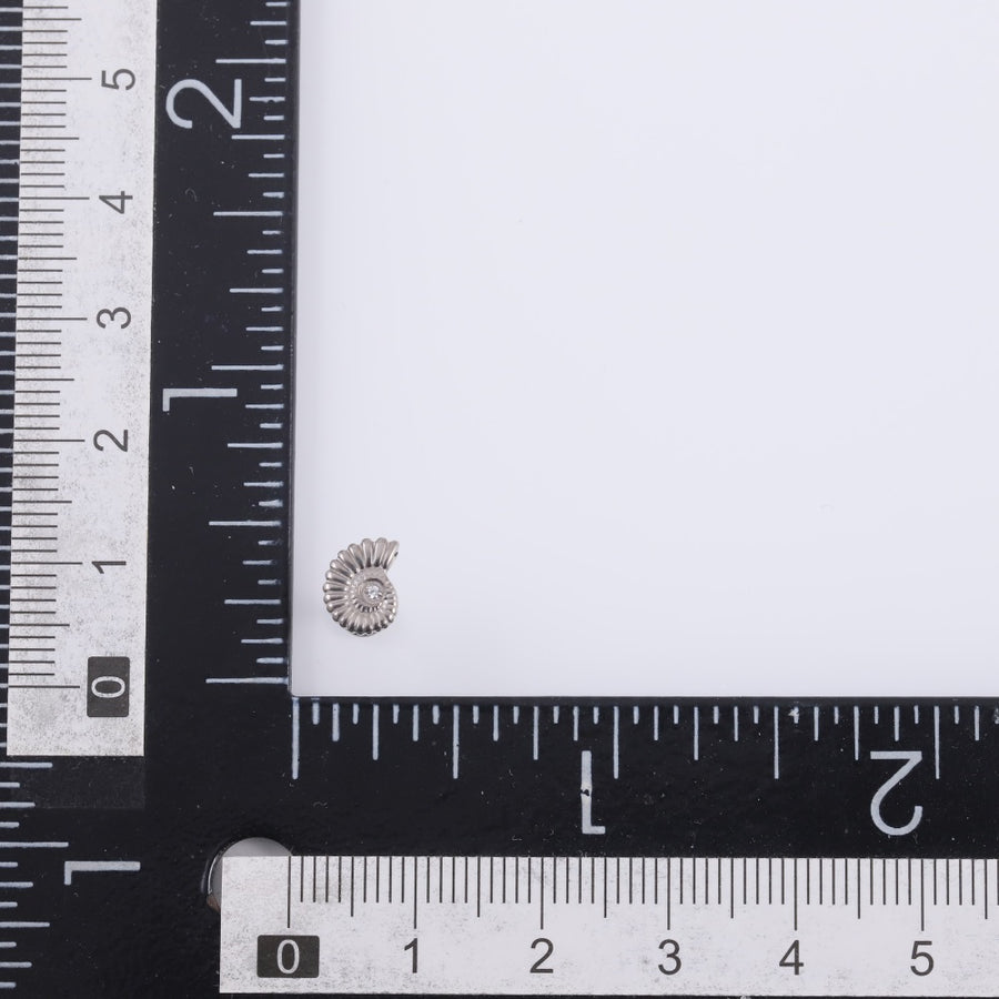 BLBJ50 G-23 TITANIUM INTERNAL THREAD LABRET WITH SHELL DESIGN