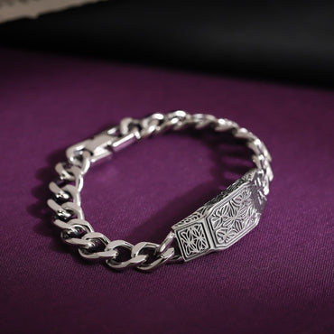 BSS1060 STAINLESS STEEL ID PLATE BRACELET WITH PATTERN