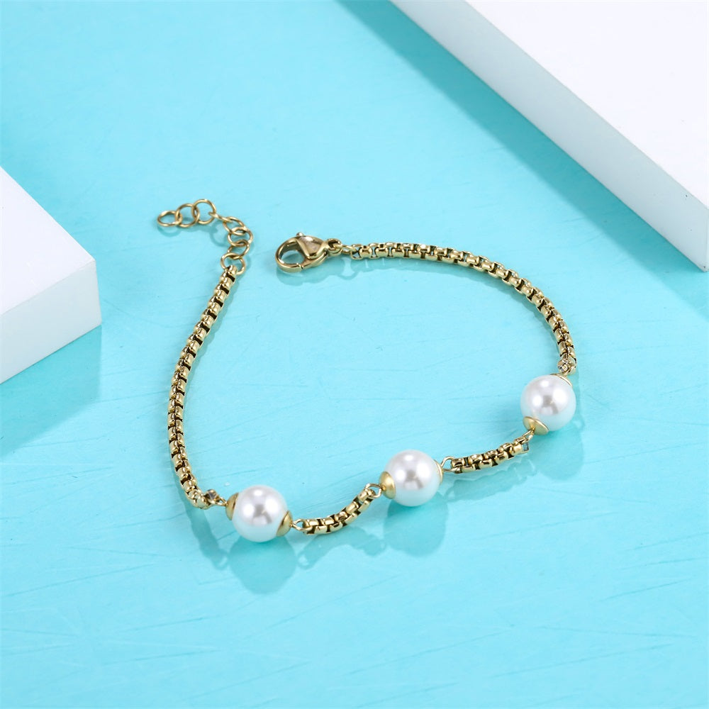 BSS1113 STAINLESS STEEL BRACELET WITH ROUND SHELL PEARL