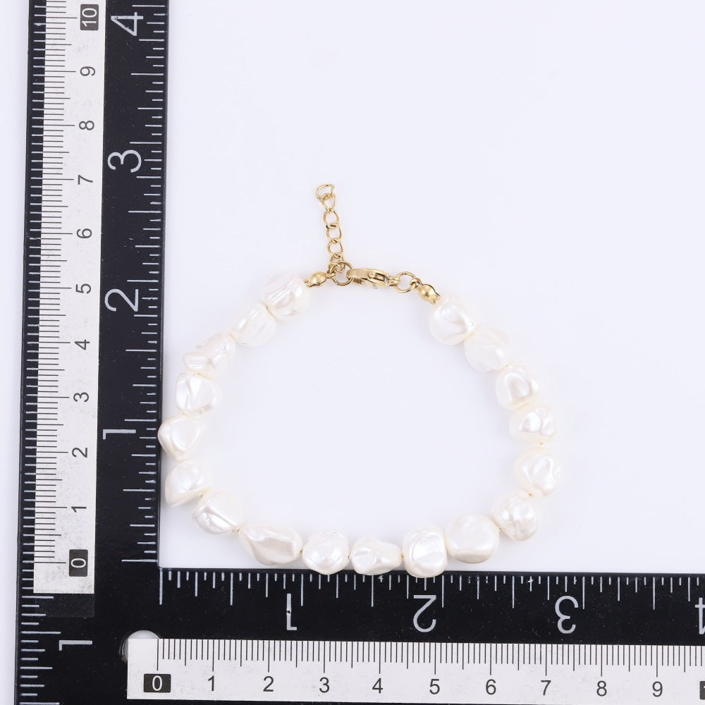BSS1116 STAINLESS STEEL BRACELET WITH BAROQUE SHAPE SHELL PEARL