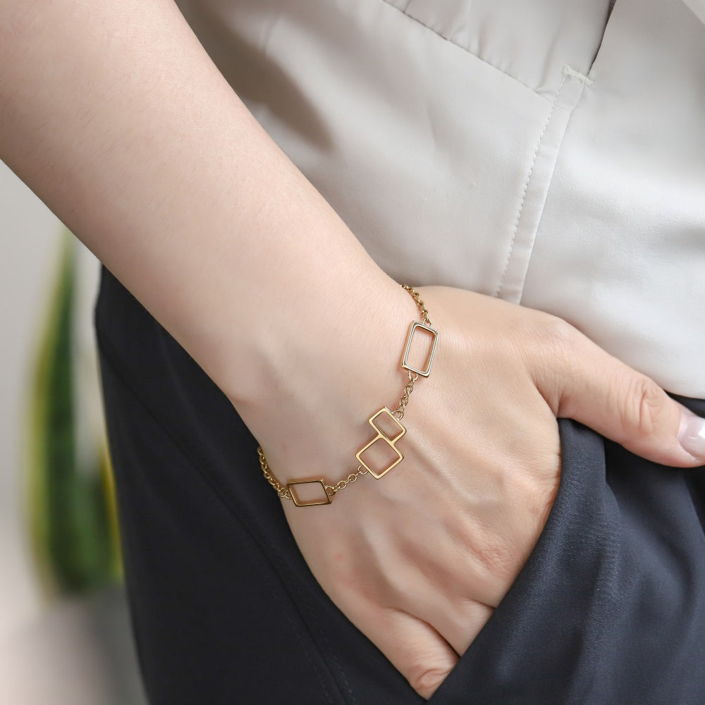 BSS1131 STAINLESS STEEL BRACELET WITH GEOMETRIC DESIGN
