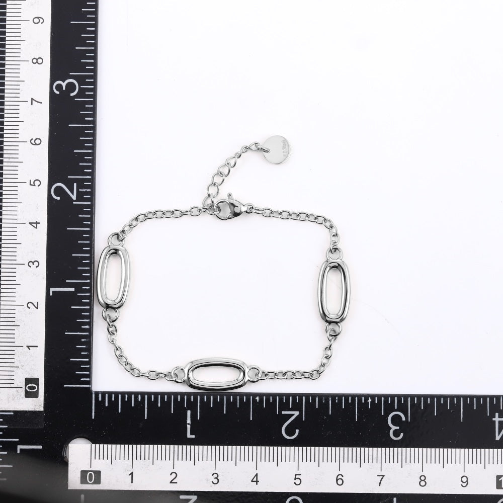 BSS1132 STAINLESS STEEL BRACELET WITH OVAL SHAPE LINK