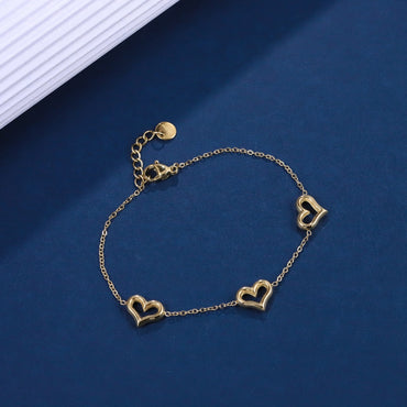 BSS1169 STAINLESS STEEL BRACELET WITH HEART CHARM