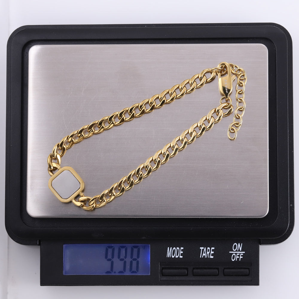 BSS1194 STAINLESS STEEL BRACELET WITH SQUARE CHARM
