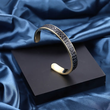 BSSG211 STAINLESS STEEL LEATHER LOOKING OPEN BANGLE WITH TWO TONE COLOR