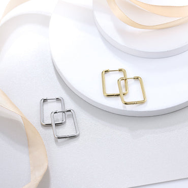 ESS729 STAINLESS STEEL RECTANGLE SHAPE EARRING AAB CO..