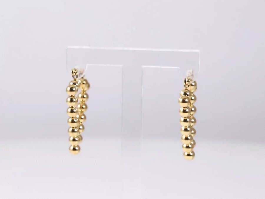 ESS850 STAINLESS STEEL TRIANGLE EARRING WITH 4MM BALLS