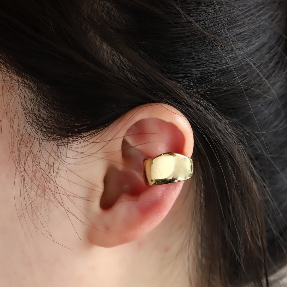 ESS864 STAINLESS STEEL EAR CUFF (BY PIECE)