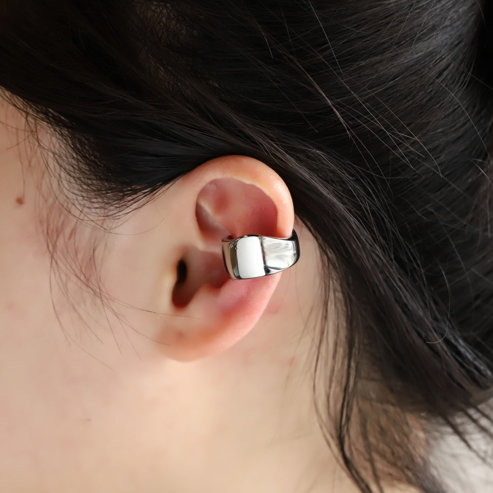 ESS864 STAINLESS STEEL EAR CUFF (BY PIECE)