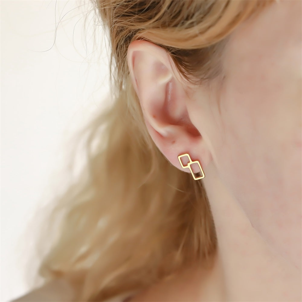 ESS885 STAINLESS STEEL EARRING WITH GEOMETRIC DESIGN