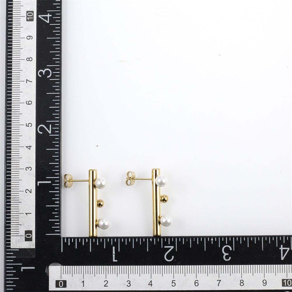 ESS902 STAINLESS STEEL BAR EAR STUD WITH SHELL PEARL