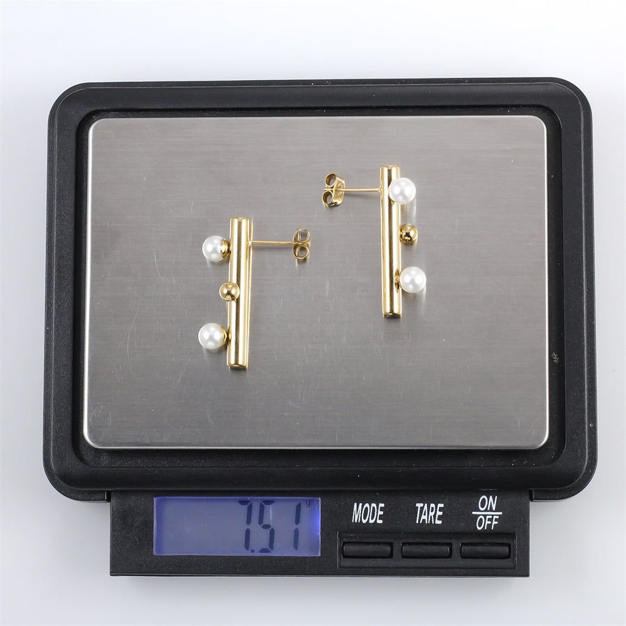 ESS902 STAINLESS STEEL BAR EAR STUD WITH SHELL PEARL