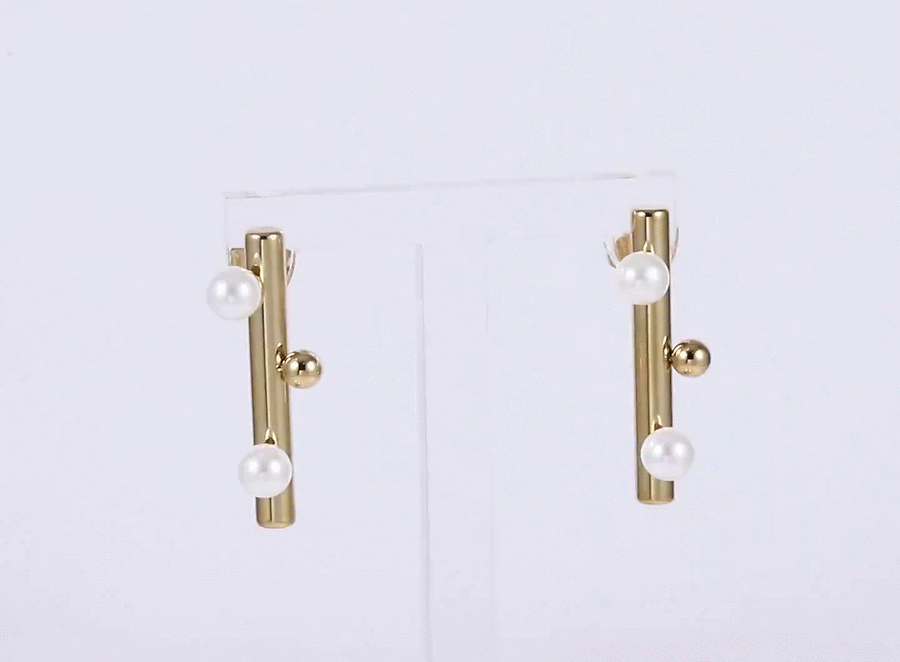 ESS902 STAINLESS STEEL BAR EAR STUD WITH SHELL PEARL