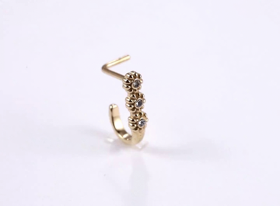 JBNS07 STAINLESS STEEL L-SHAPE NOSE STUD WITH FLOWER DESIGN