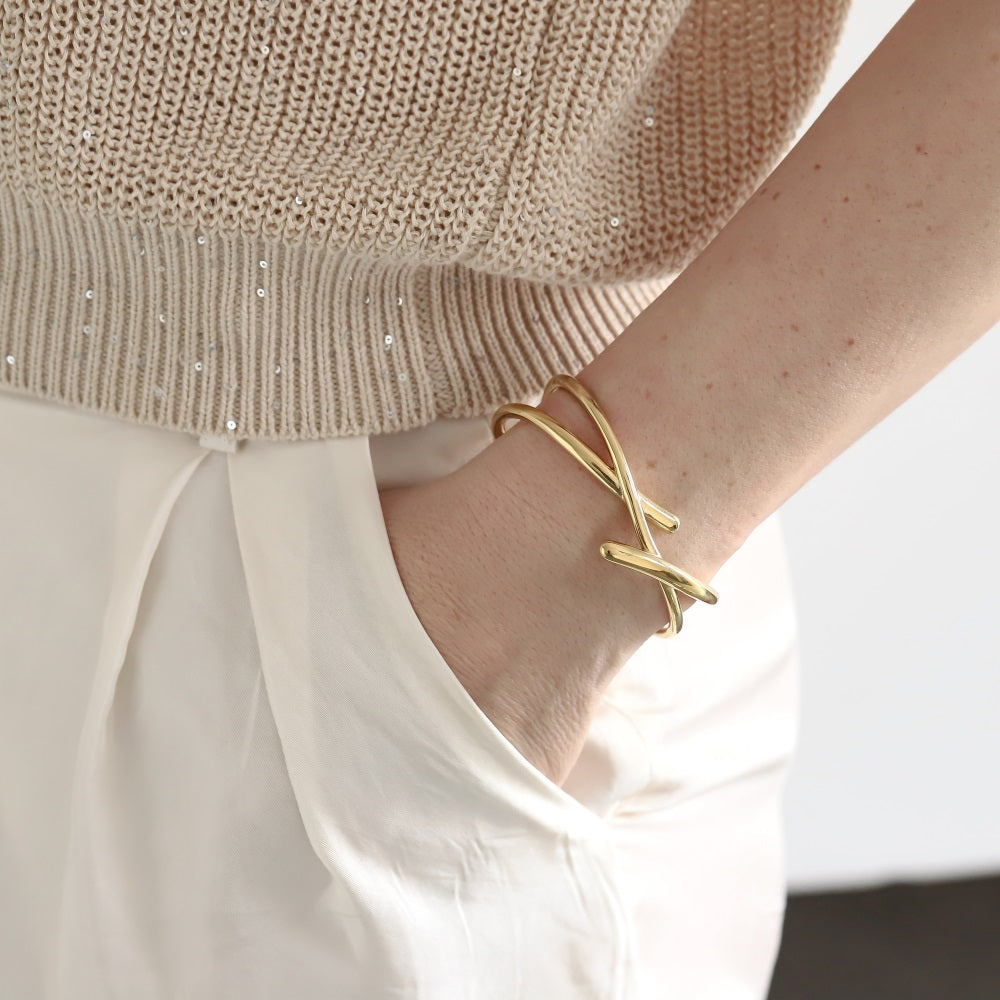 MBSG28 STAINLESS STEEL CAYER LINE OPEN BANGLE
