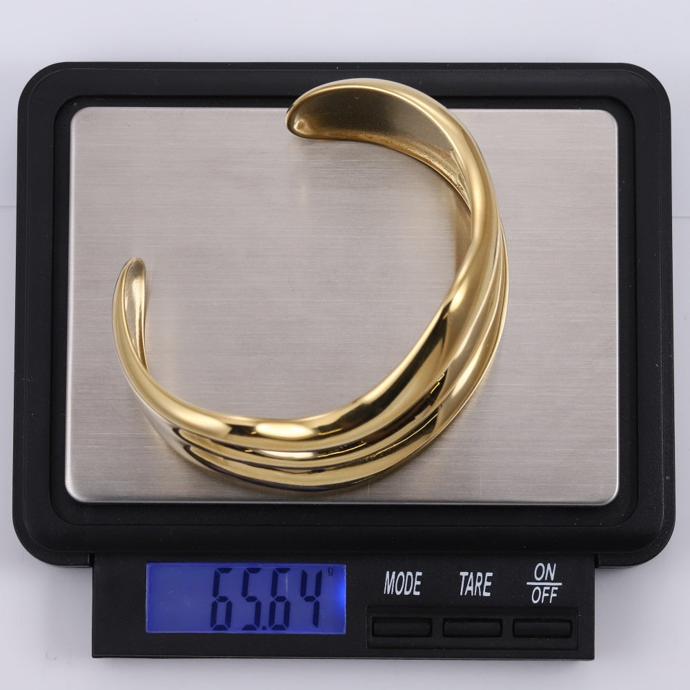 MBSG29 STAINLESS STEEL TRIPLE WAVE CHUNKY OPEN BANGLE