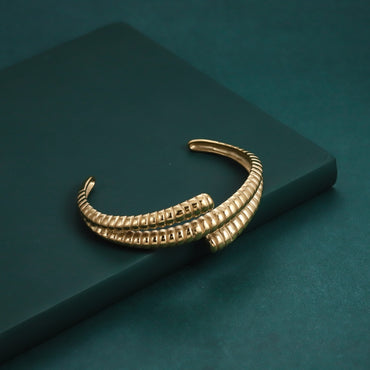 MBSG34 STAINLESS STEEL RIBBED OPEN BANGLE