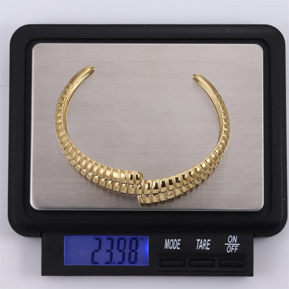 MBSG34 STAINLESS STEEL RIBBED OPEN BANGLE