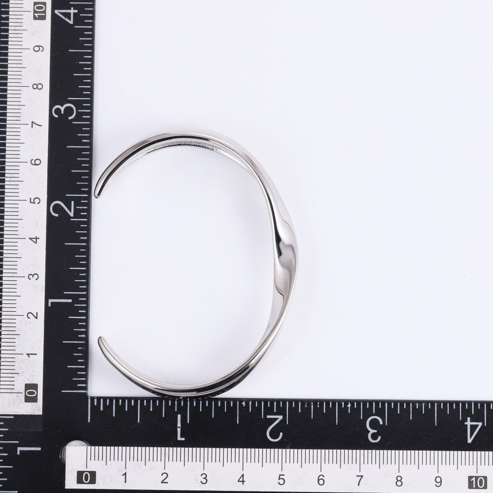 MBSG41 STAINLESS STEEL TWISTED OPEN BANGLE