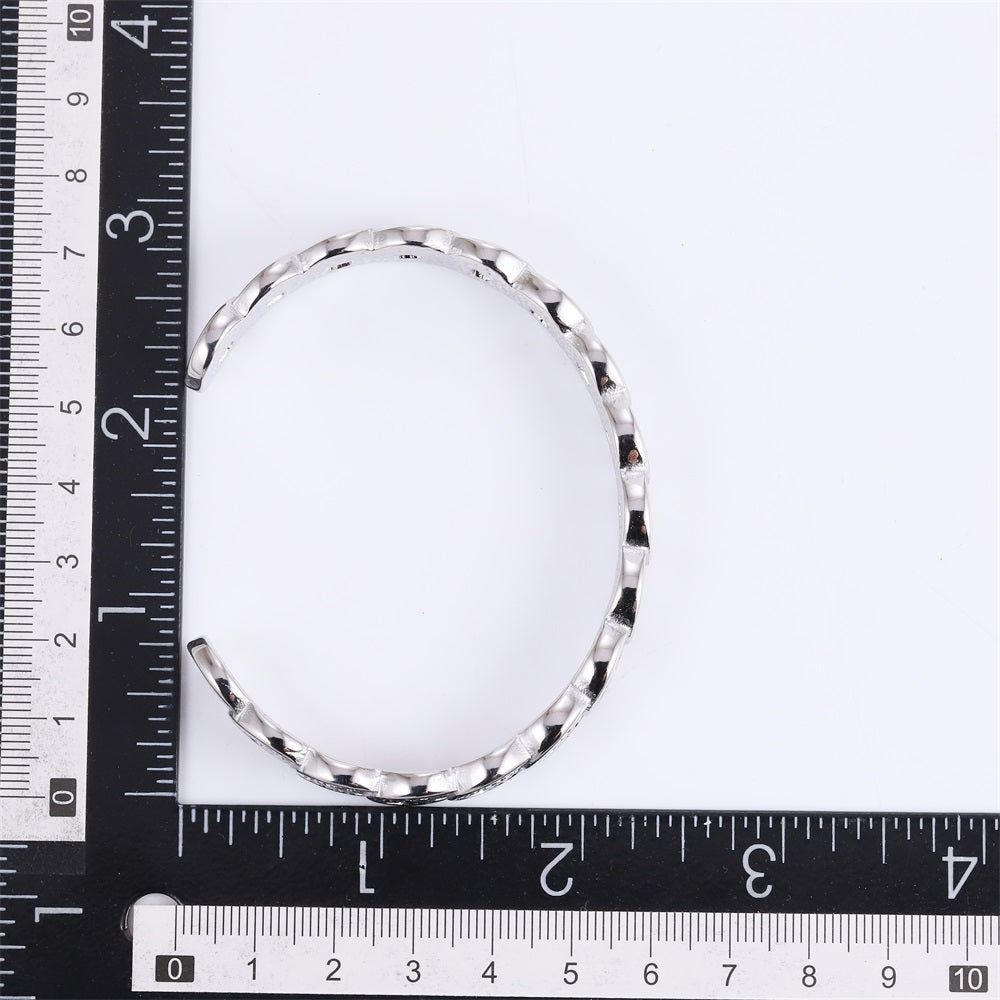 MBSG45 STAINLESS STEEL COIN OPEN BANGLE