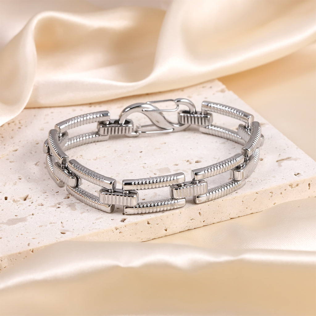 MBSS215 STAINLESS STEEL RECTANGULAR LINK BRACELET