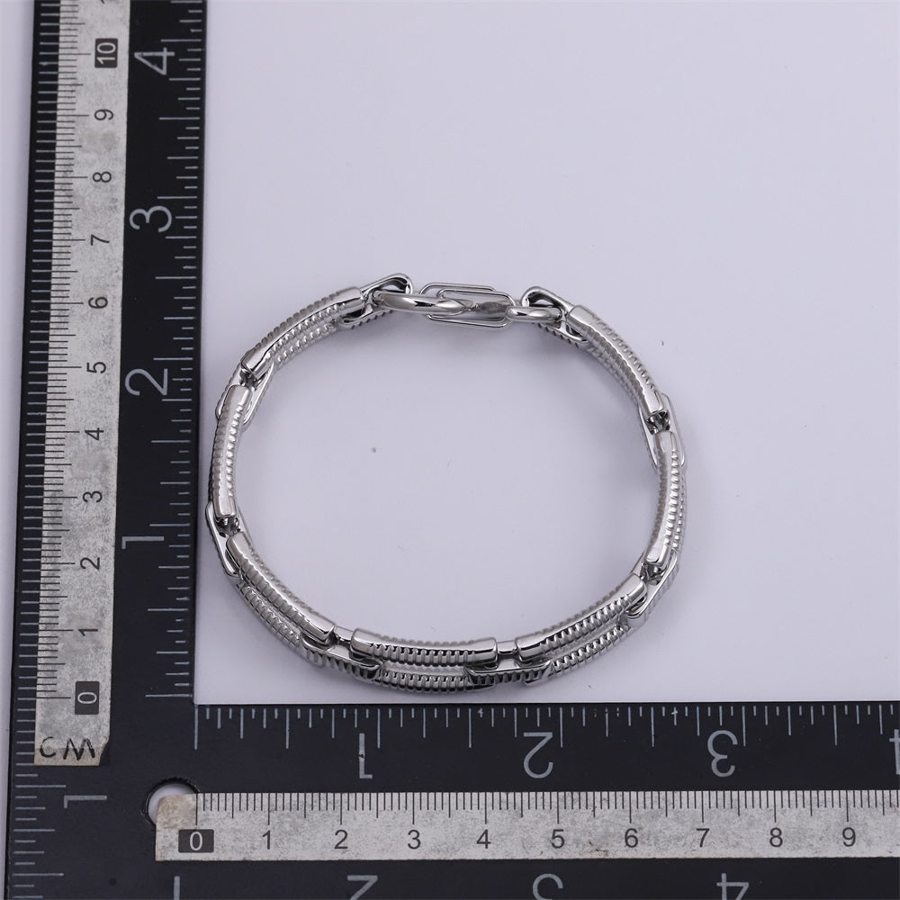 MBSS215 STAINLESS STEEL RECTANGULAR LINK BRACELET