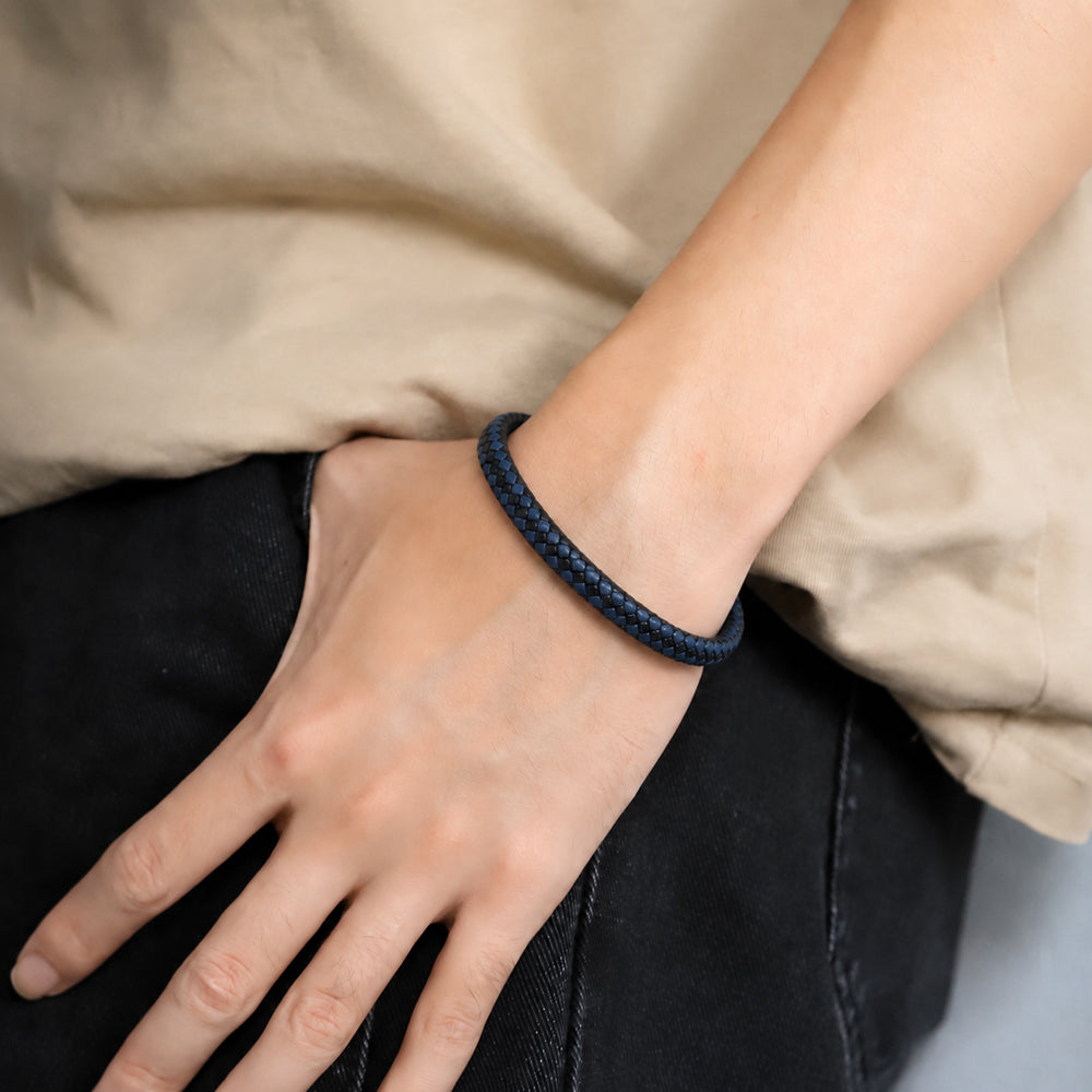 MBSS269 STAINLESS STEEL BRAIDED LEATHER BRACELET