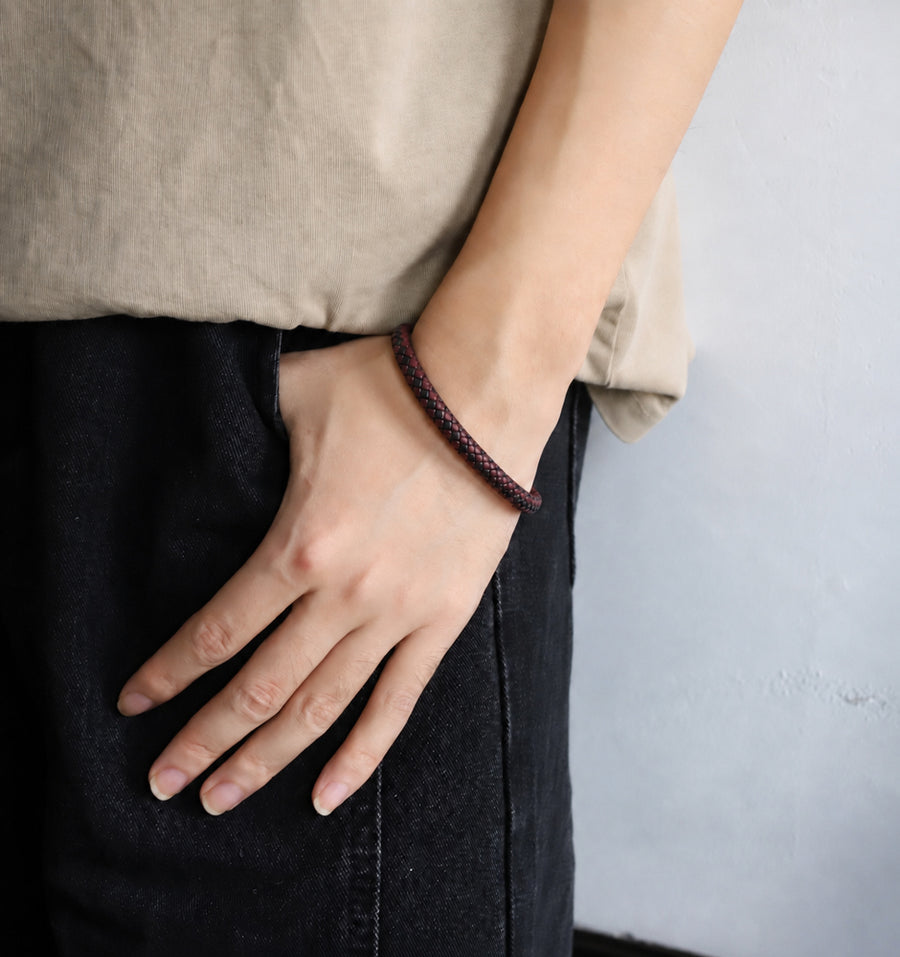MBSS269 STAINLESS STEEL BRAIDED LEATHER BRACELET