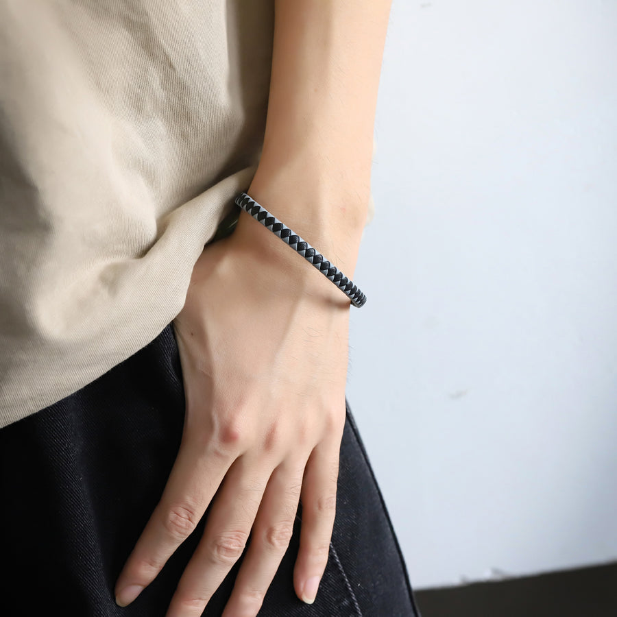 MBSS273 STAINLESS STEEL BRAIDED LEATHER BRACELET
