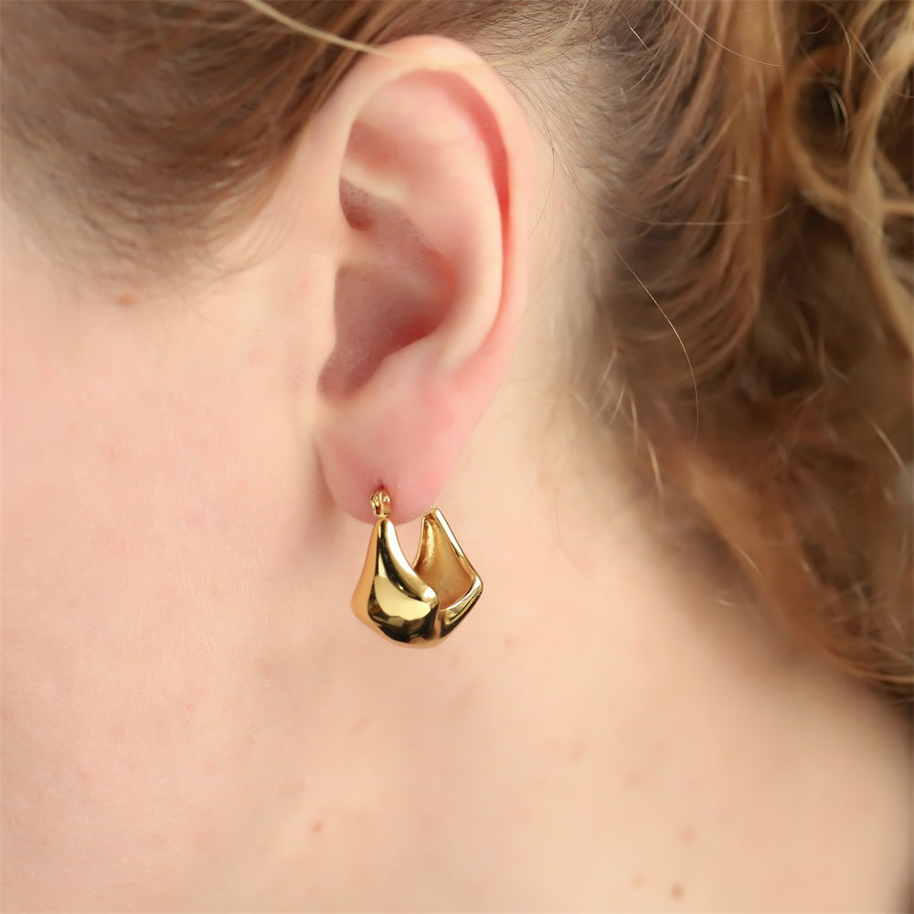 MESS80 STAINLESS STEEL HOOP EARRING