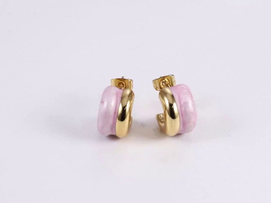 MESS93 STAINLESS STEEL C-SHAPED EARRING WITH EPOXY