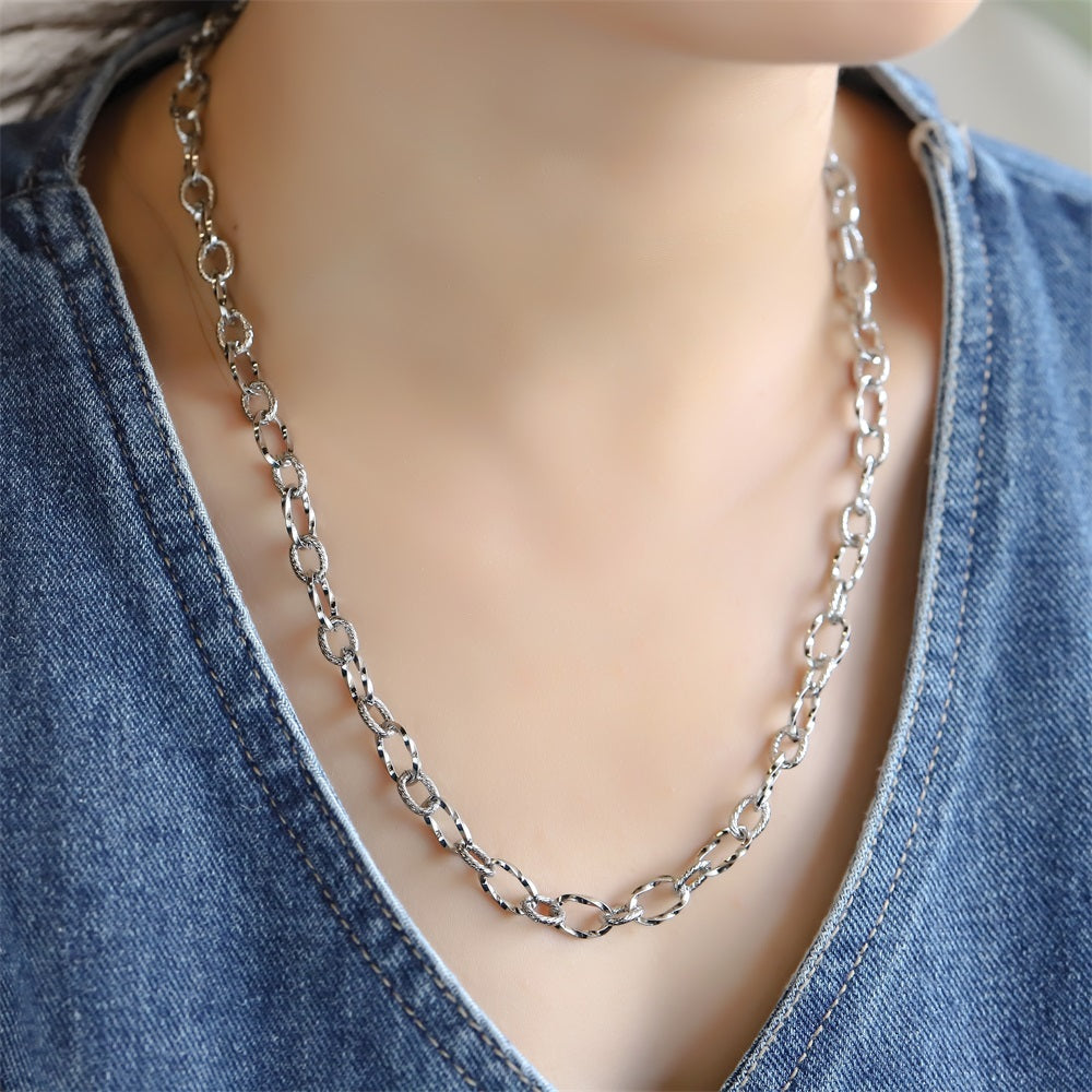 NSS1125 STAINLESS STEEL TWISTED OVAL CHAIN NECKLACE