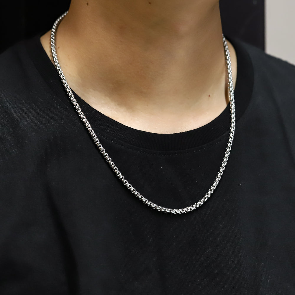NSS906 STAINLESS STEEL ROUND BOX CHAIN NECKLACE