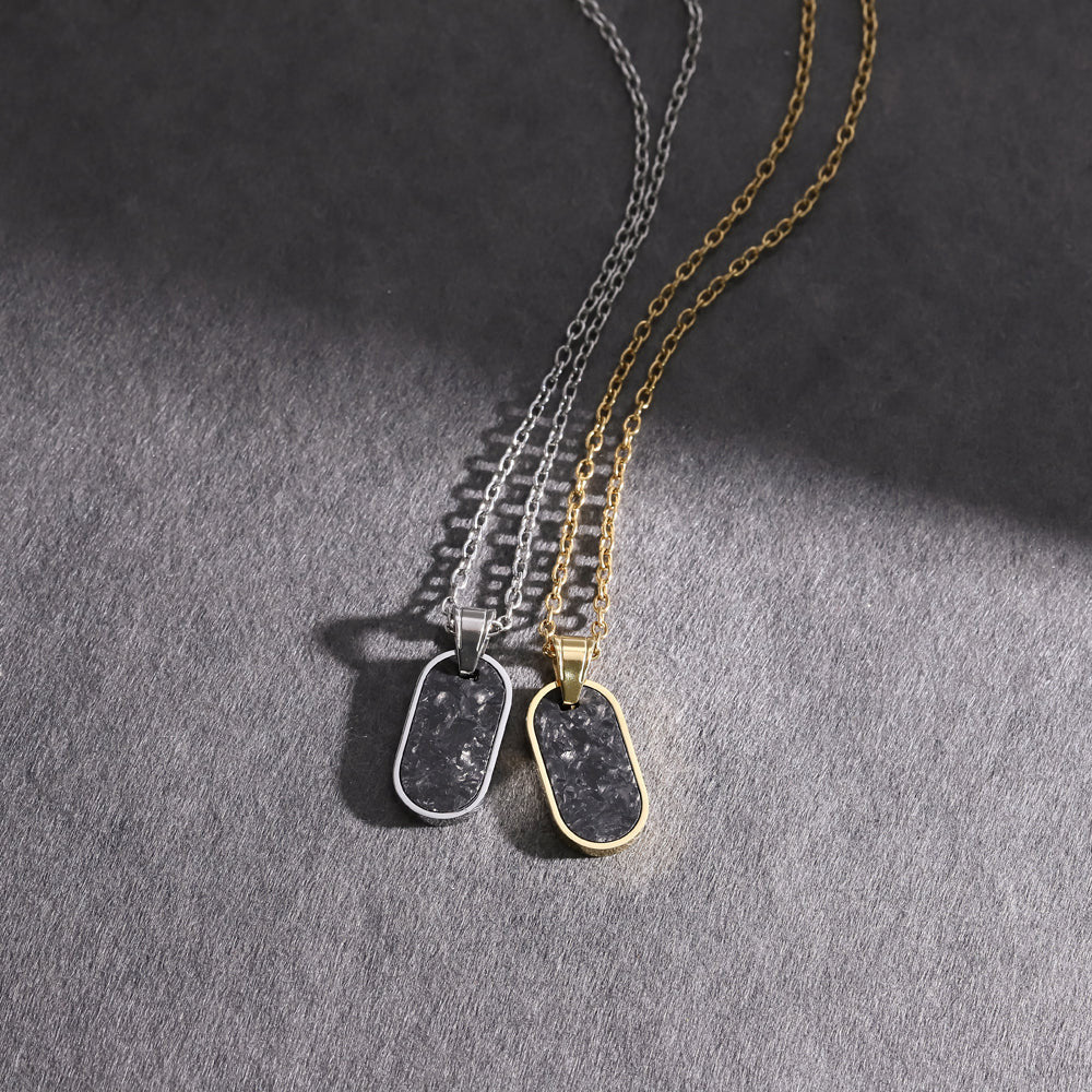 PSS1275 STAINLESS STEEL OVAL PENDANT WITH FORGED CARBON
