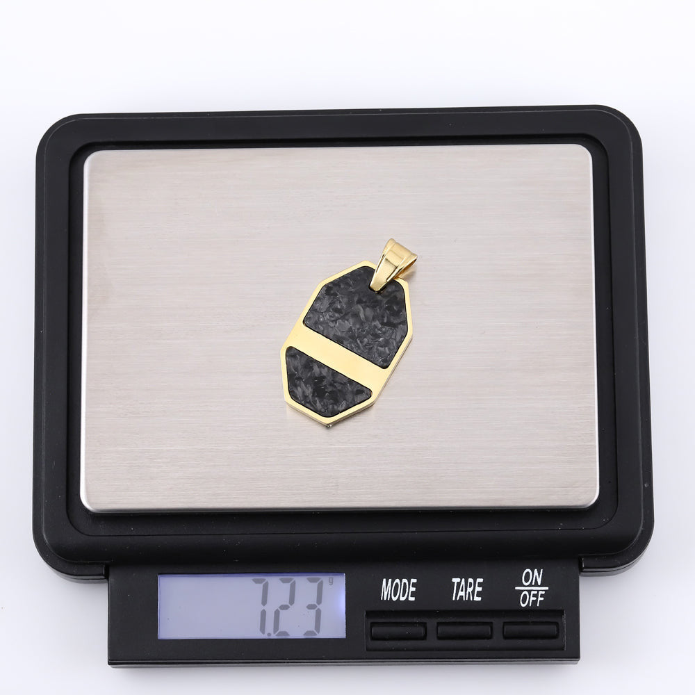 PSS1276 STAINLESS STEEL PENDANT WITH FORGED CARBON