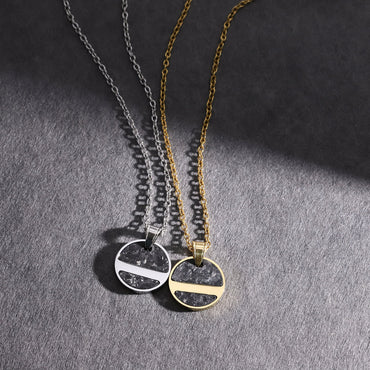 PSS1277 STAINLESS STEEL ROUND PENDANT WITH FORGED CARBON AAB CO..