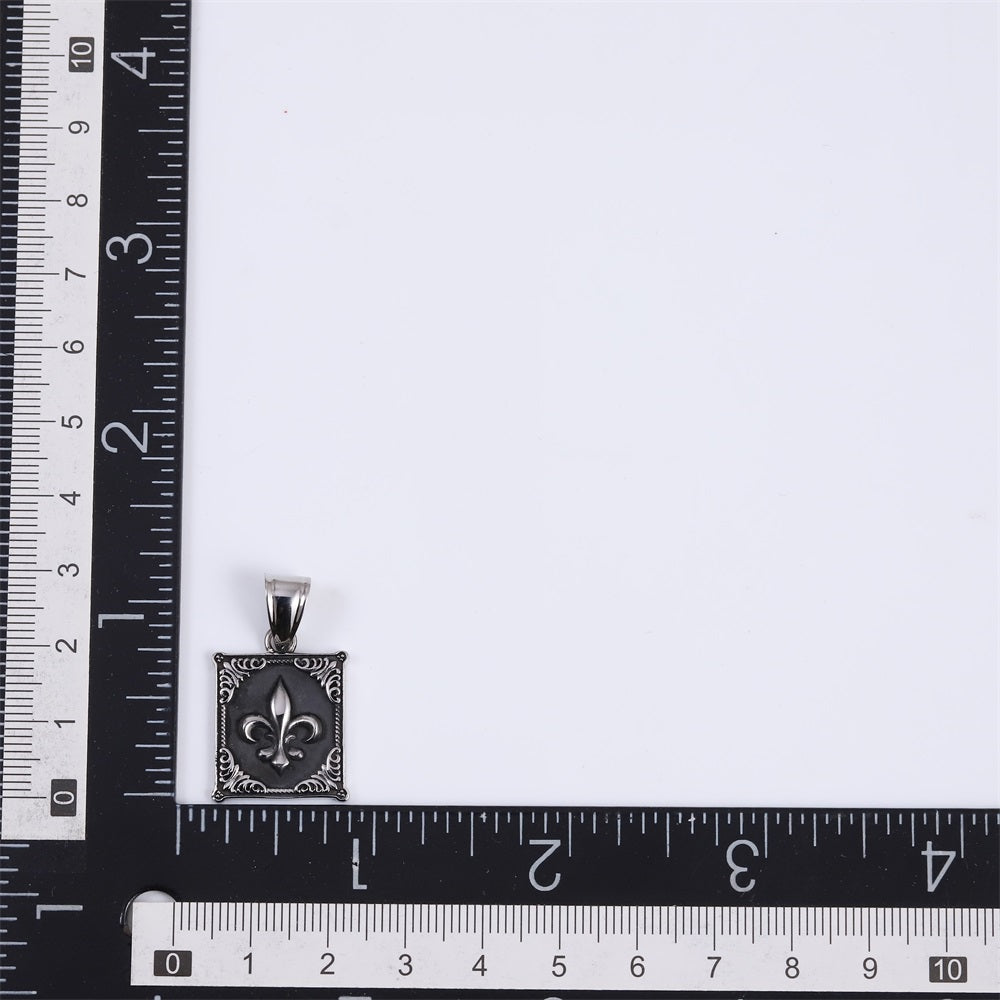 PSS1329 STAINLESS STEEL PENDANT WITH LILY PATTERN