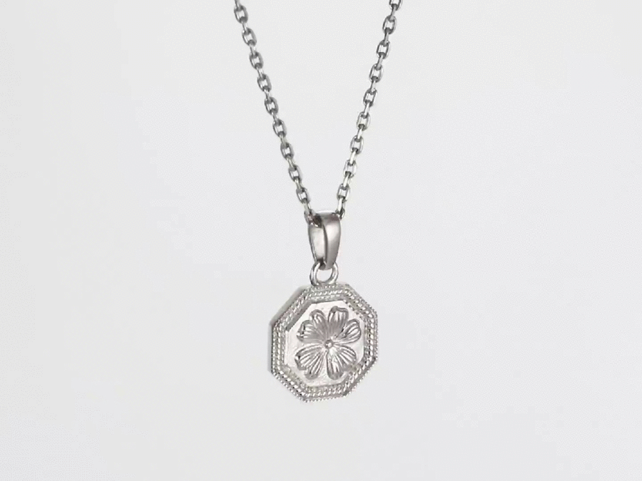 PSS1330 STAINLESS STEEL PENDANT WITH CLOVERS