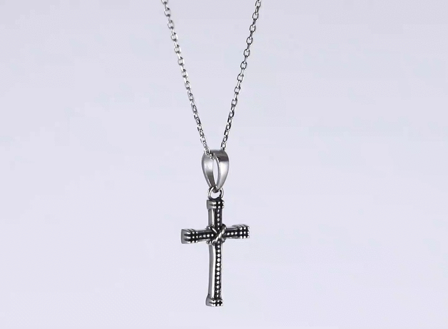 PSS1339 STAINLESS STEEL CROSS PENDANT