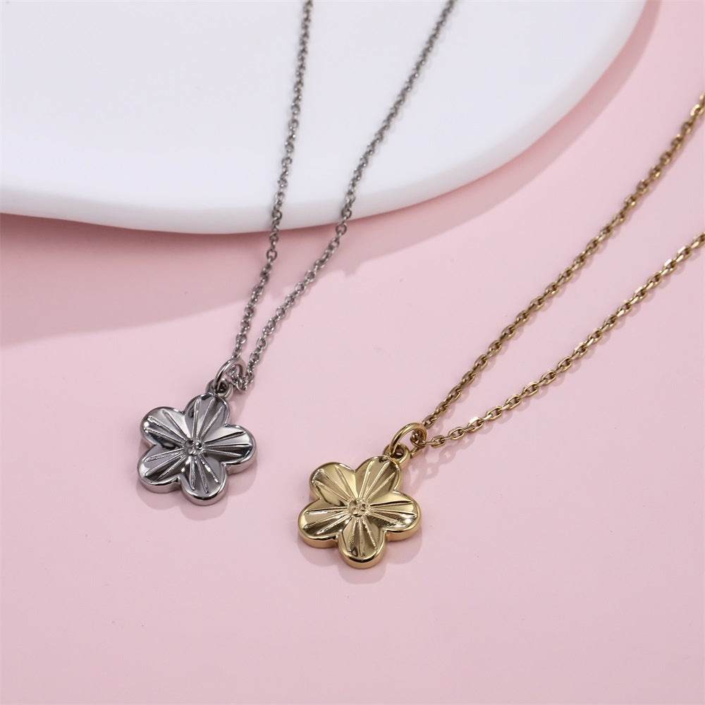 PSS1347 STAINLESS STEEL FLOWER PENDANT