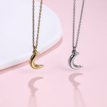 PSS1351 STAINLESS STEEL MOON PENDANT