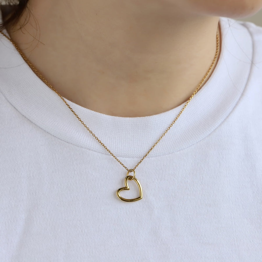 PSS1357 STAINLESS STEEL HEART PENDANT
