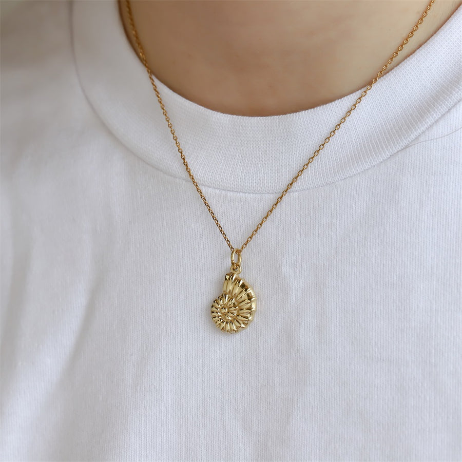 PSS1366 STAINLESS STEEL CROSS-CUT CONCH PENDANT