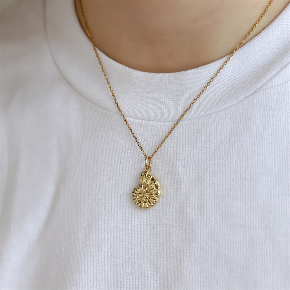 PSS1366 STAINLESS STEEL CROSS-CUT CONCH PENDANT