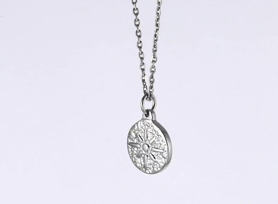 PSS1381 STAINLESS STEEL ROUND PENDANT WITH SUN