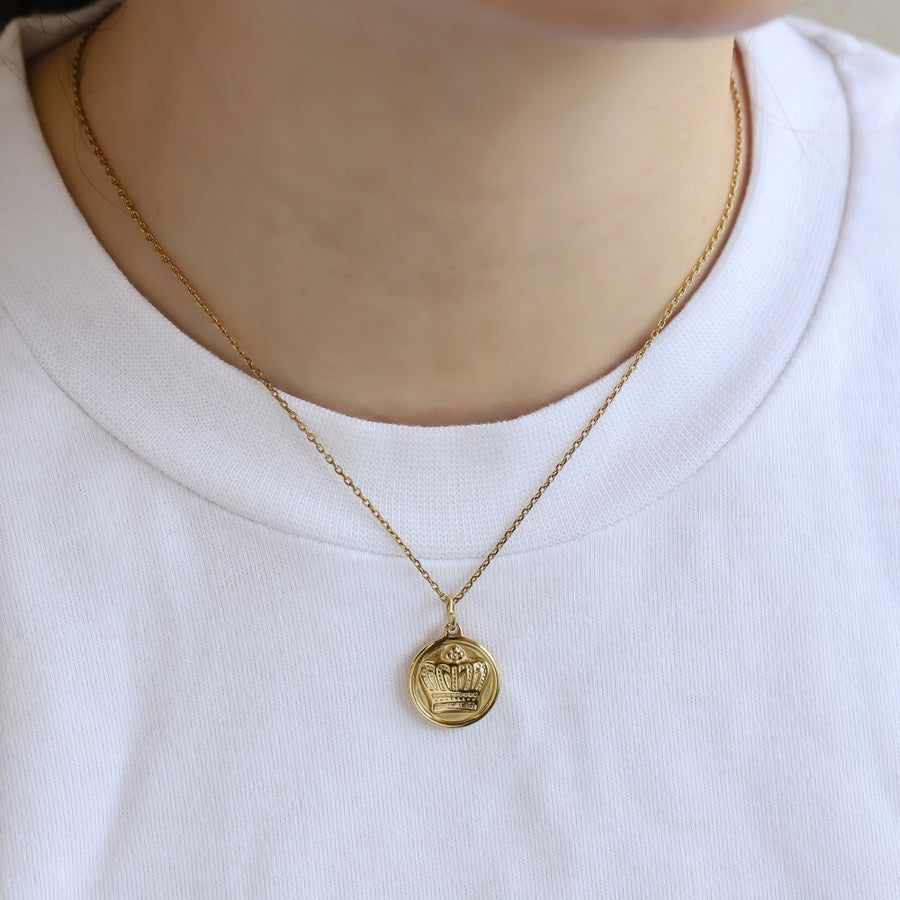 PSS1393 STAINLESS STEEL ROUND PENDANT WITH CROWN