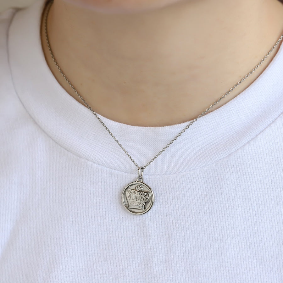 PSS1393 STAINLESS STEEL ROUND PENDANT WITH CROWN