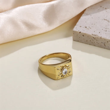 RSS1119 STAINLESS STEEL RING WITH CZ